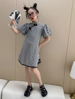 Kislány kockás ruha Nyár Új Kínai stílusú puffos ujjú ruha Gyermek party Fekete fehér ruha 6-16 éves korig Wz688