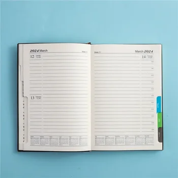 Notebookok tervezése Ideális napi üzleti napló Irodai tervező Borító napirend 365 napos iskolai naptár ütemterv 2024 a PU számára 4