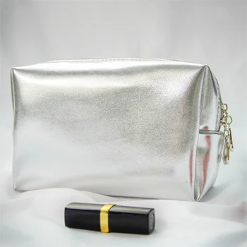 Nők vízálló utazási kozmetikai táska Multifunkciós ezüst tárolótáskák PU bőr hordozható piperecikkek rendszerező sminktokok