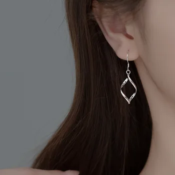 New Trendy Silver Gold Color Drop fülbevaló geometriai spirállevél Egyszerű nőknek Lány ajándék Divat ékszerek Dropship Nagykereskedelem